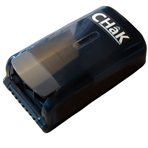 Manual chalk dispenser in black